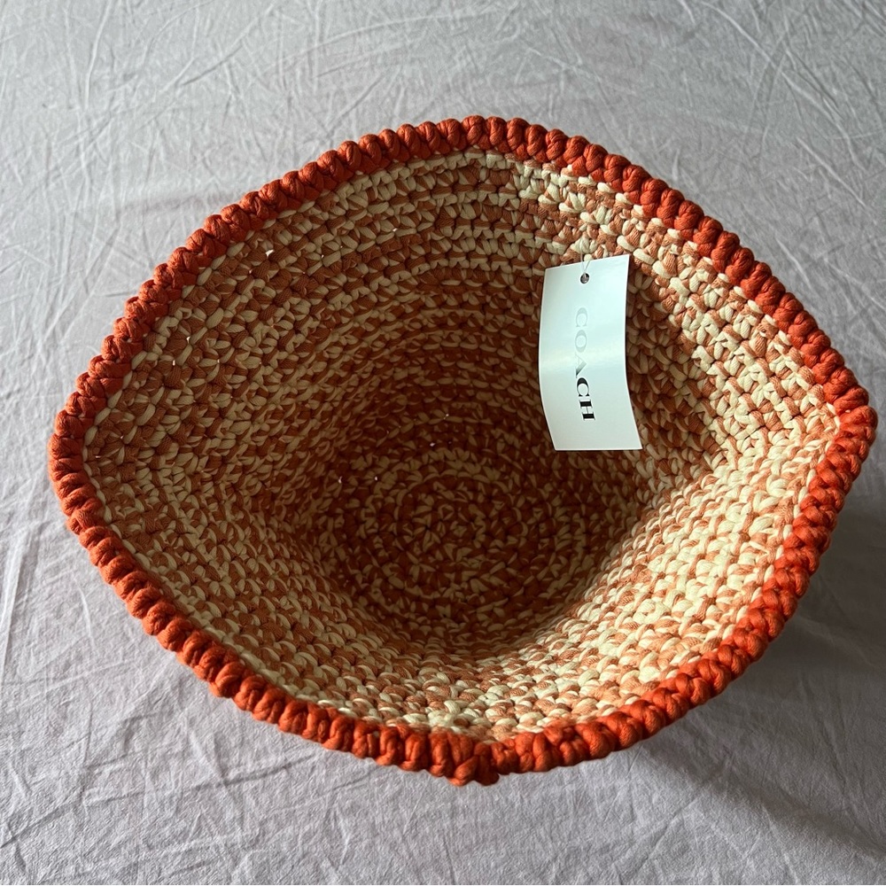 NWT Coach Crochet Bucket Hat Orange XS/S - Picture 5 of 6
